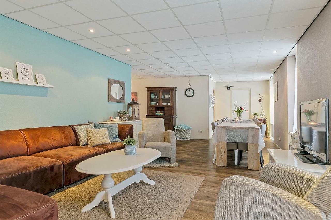Sfeervol 6 Persoons Appartement - Van Alle Gemakken Voorzien! Bakkeveen Zewnętrze zdjęcie